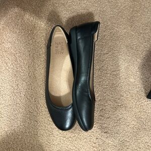 Genuine Leather Naturalizer Flexy Ballet Flats - Brand New